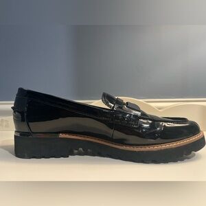 Black patent Oxford loafers
